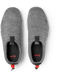 Nike Air Moc Tech Fleece Sneakers
