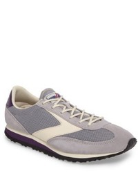 Brooks Vanguard Sneaker