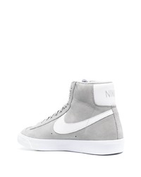 Nike Blazer Mid 77 Hi Top Sneakers