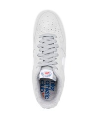 Nike Logo Patch Low Top Sneakers