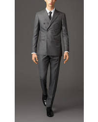Burberry Modern Fit Wool Silk Double Breasted Suit