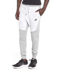 Nike Tech Fleece Jogger Pants
