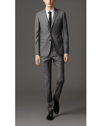 Burberry Slim Fit Travel Tailoring Wool Sharkskin Suit