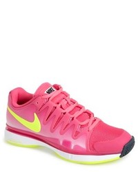 Nike Zoom Vapor 95 Tour Tennis Shoe