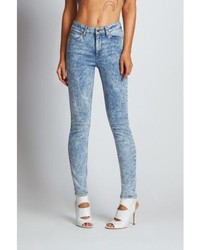 GUESS 1981 High Rise Skinny Jeans In Indigo Acid Wash