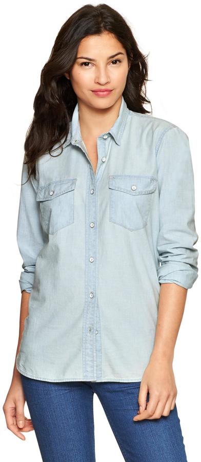 gap womens chambray shirt