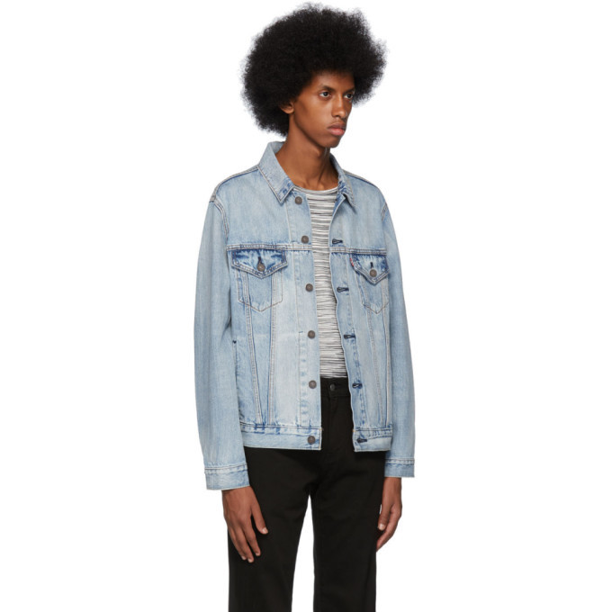 https://cdn.lookastic.com/light-blue-denim-jacket/blue-denim-vintage-fit-trucker-jacket-7715096-original.jpg