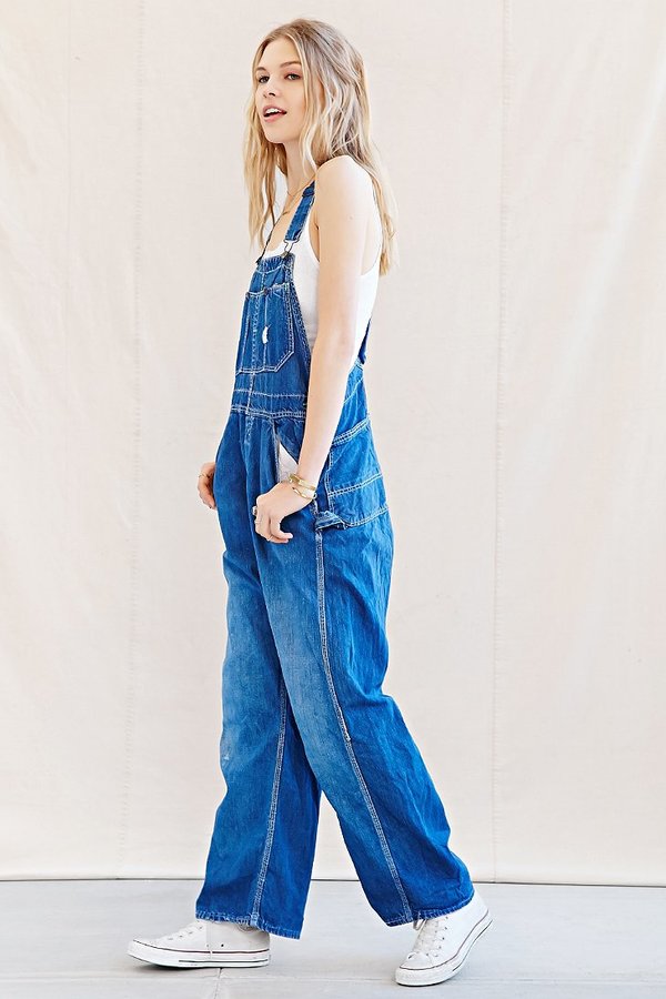 urban outfitters pink overalls