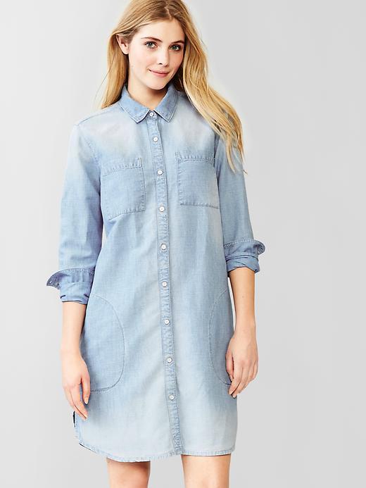 Gap Ladies Lightweight Long Sleeve Collared Linen Button Down Top (Blue  Chambray, S)