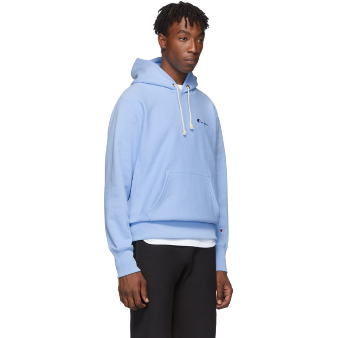 Champion uo exclusive on sale small script blueberry hoodie