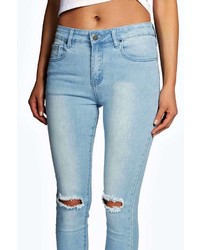 Boohoo Evie Distressed Ripped Knee Jeans