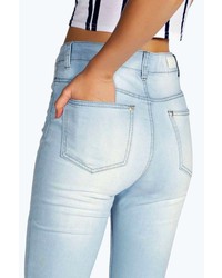 Boohoo Camilla Light Wash Distressed Skinny Jeans