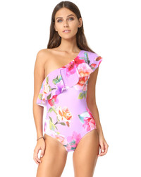 6 Shore Road Westerly One Piece