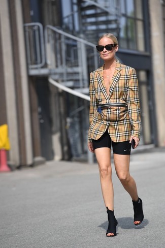 Tan Plaid Fanny Pack Outfits: 