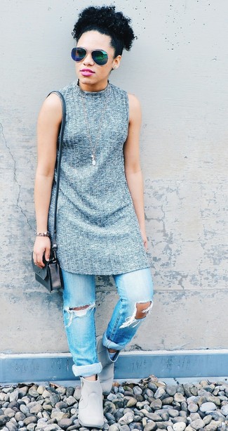 Silver Tunic Outfits: 