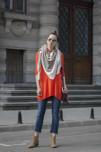 Beige Horizontal Striped Scarf Outfits For Women: 