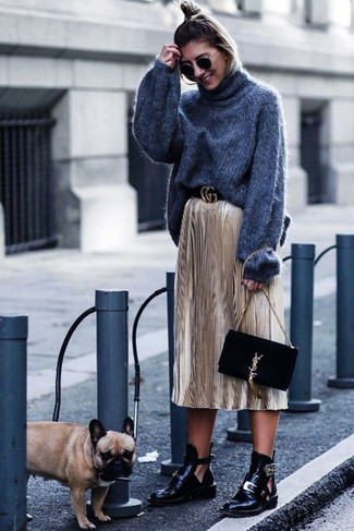 Grey Wool Turtleneck Outfits For Women: 