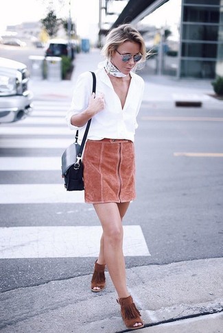 Grey Sunglasses Outfits For Women: 