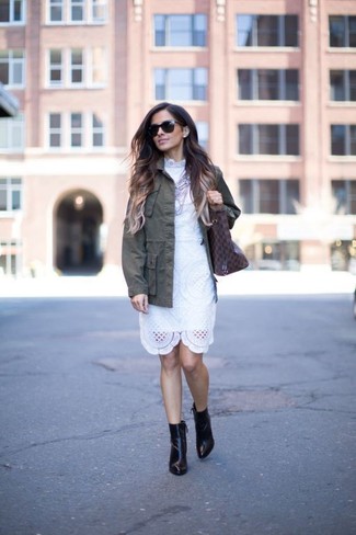 Military Jacket with Ankle Boots Outfits: 