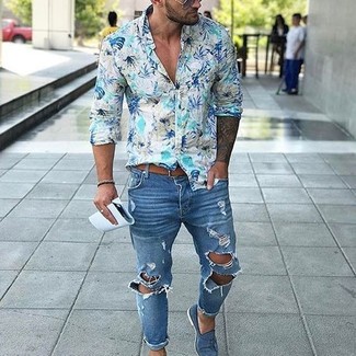 Blue Suede Tassel Loafers Outfits: An aquamarine floral linen long sleeve shirt and blue ripped skinny jeans are amazing menswear must-haves to have in your current off-duty lineup. If you want to easily polish up your outfit with footwear, introduce blue suede tassel loafers to the mix.