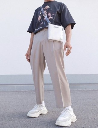 White Canvas Messenger Bag Outfits: 