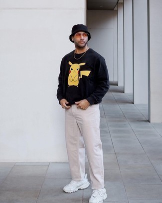 Black Print Sweatshirt Outfits For Men: 
