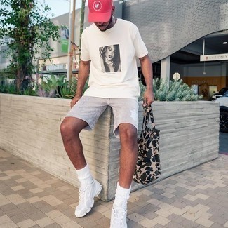 Men's Tan Camouflage Canvas Tote Bag, White Athletic Shoes, Grey Sports Shorts, White and Black Print Crew-neck T-shirt