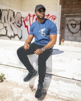 Blue Print Crew-neck T-shirt Outfits For Men: 
