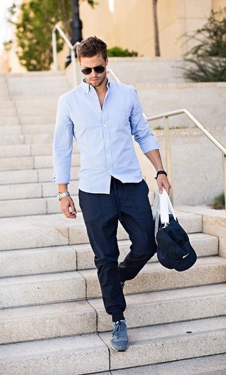 Navy and White Athletic Shoes Outfits For Men: 