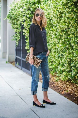 Tan Leopard Clutch Outfits: 