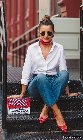 Red Bandana Outfits For Women: 