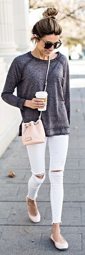 Charcoal Sweatshirt Outfits For Women: 