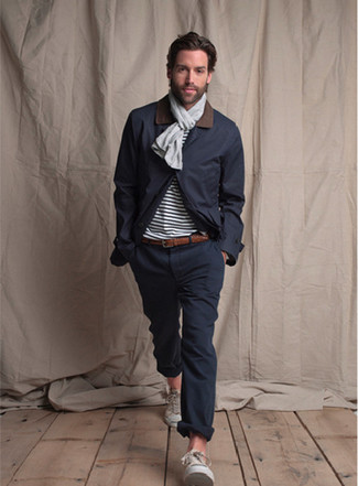 White Scarf Outfits For Men: Pairing a navy barn jacket and a white scarf will cement your expertise in menswear styling even on lazy days. For a more polished vibe, why not complete your ensemble with a pair of white canvas low top sneakers?