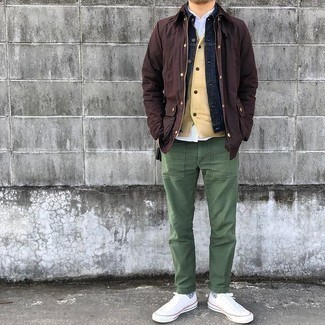 Beige Cardigan Outfits For Men: A beige cardigan and olive chinos make for the ultimate casual style for any gent. For a more casual finish, add a pair of white canvas low top sneakers to the equation.