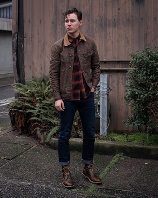 White and Red and Navy Plaid Flannel Long Sleeve Shirt Outfits For Men: Wear a white and red and navy plaid flannel long sleeve shirt with navy jeans for a comfy getup that's also put together. For a more sophisticated finish, why not add a pair of dark brown leather casual boots?