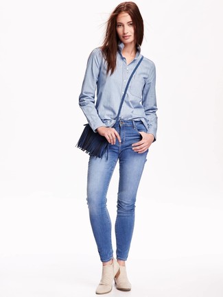 Light Blue Chambray Dress Shirt Spring Outfits For Women: 
