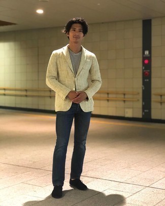 Beige Herringbone Blazer Outfits For Men: Pair a beige herringbone blazer with navy jeans for a casually edgy and stylish ensemble. If you want to effortlessly rev up your ensemble with one piece, why not complement this outfit with black suede oxford shoes?