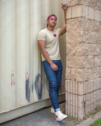Men's Beige Embroidered Crew-neck T-shirt, Blue Jeans, White Print Canvas High Top Sneakers, Hot Pink Baseball Cap