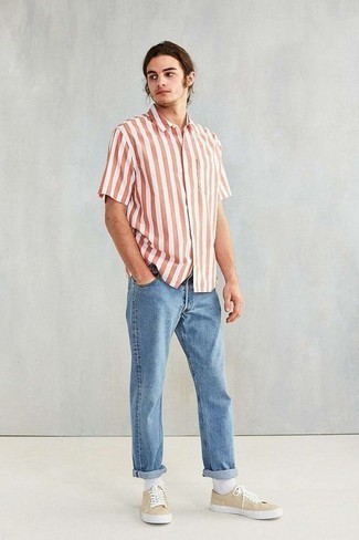 Men's White Socks, Beige Leather Low Top Sneakers, Light Blue Jeans, White and Red Vertical Striped Short Sleeve Shirt