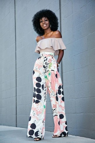 White Print Wide Leg Pants Outfits: This combination of a beige off shoulder top and white print wide leg pants is on the casual side but is also absolutely chic and elegant. Avoid looking too casual by finishing off with a pair of black leather heeled sandals.