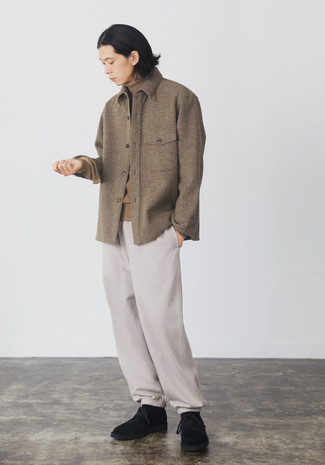 Tan Sweatpants Outfits For Men: 