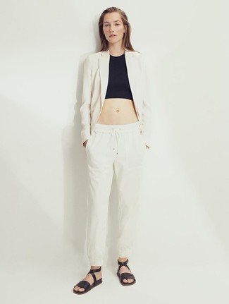 Beige Linen Blazer Outfits For Women: 