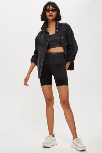 Black Denim Jacket Outfits For Women: 