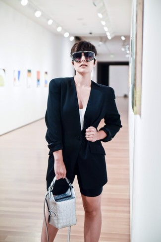 Black Embellished Sunglasses Outfits For Women: 