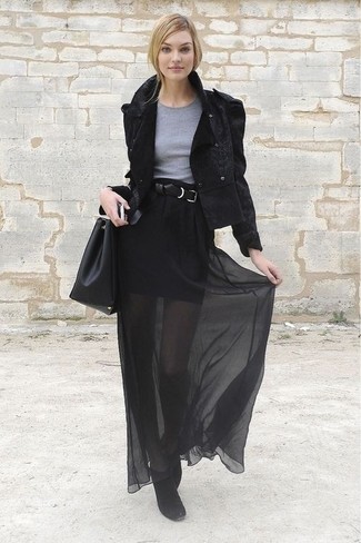 Black Chiffon Maxi Skirt Outfits: A black suede biker jacket and a black chiffon maxi skirt are absolute essentials that will integrate really well within your casual styling lineup. If you want to instantly step up this look with shoes, why not introduce black suede ankle boots to the equation?