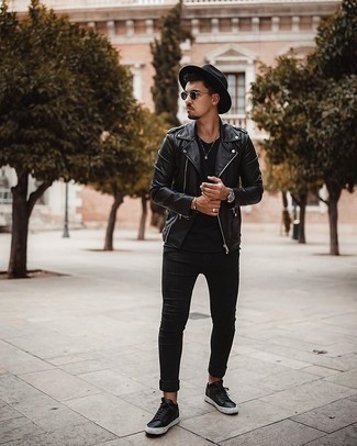 Skinny Fit Jeans In Washed Black