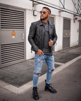 Blue Ripped Skinny Jeans Outfits For Men: Rock a black quilted leather biker jacket with blue ripped skinny jeans for a trendy and easy-going outfit. Bump up this outfit by wearing black leather casual boots.