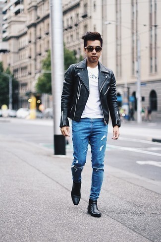 Skinny Jeans Outfits For Men: If you enjoy functional getups, dress in a black leather biker jacket and skinny jeans. Introduce black leather chelsea boots to the equation to immediately dial up the classy factor of this look.