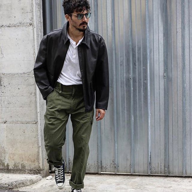 Details more than 71 cargo pants with leather jacket