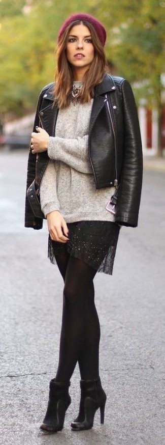 Black Tights with Black Lace Mini Skirt Outfits (4 ideas & outfits)